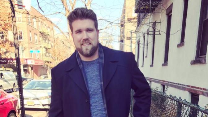 Girls, would you ever date a plus size man?