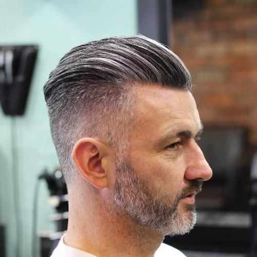 what kind of hair styles do woman like on guys?