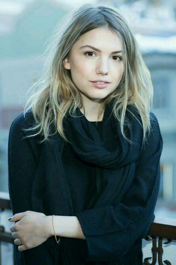 What do you think of Hannah Murray?