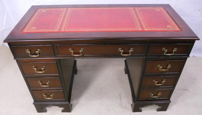 Restoring an antique end table for my girlfriend, need advice/what looks better?