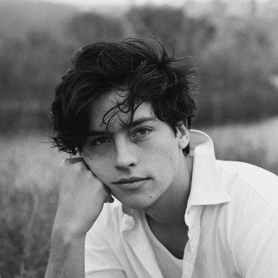 What’s so attractive about Cole Sprouse?