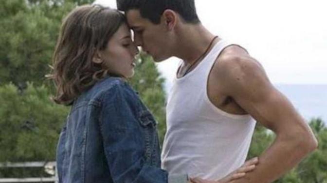 Guys what is it like to kiss a shy girl?