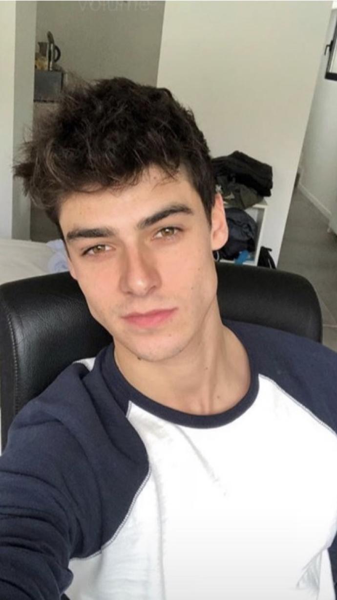 How do I know if it’s a fake account on Instagram?