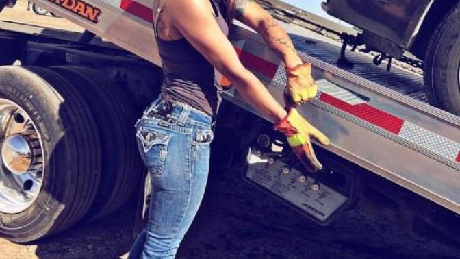 Would you date a tomboy?