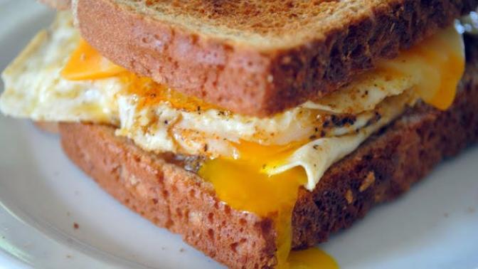 Which sandwich would you rather eat?