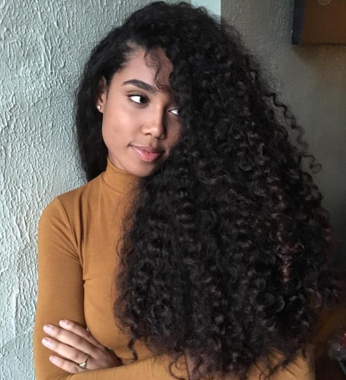 Are girls with naturally curly hair attractive?