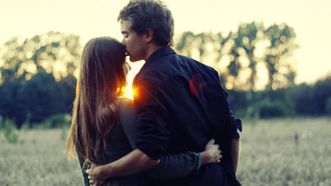 Does it mean anything if a guy kisses a girl's forehead?