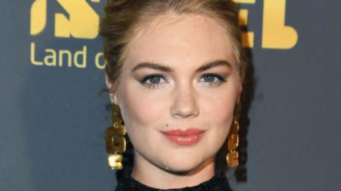 Which actress is prettier- Kate Upton or Angelina Jolie?