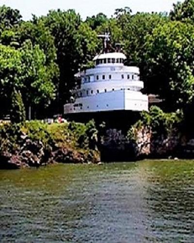 Would it be fun to live in a house made from a ship or plane?