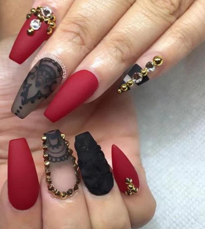 Which nails looks the best?