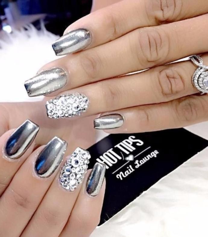 Which nails looks the best?