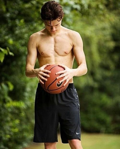Why are most girls crazy about feminine guys?