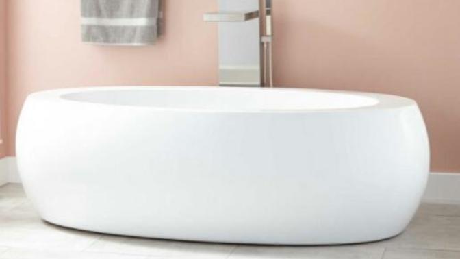 Do you like to take baths? I love it if it's an extra big tub?