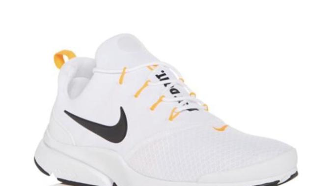 Guys, help me pick what shoes should I get for my boyfriend?