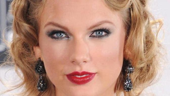 Who has the prettiest face?