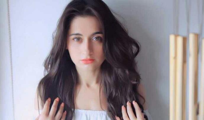 Would she be considered attractive in Asian countries?