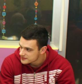 Rate this guy's looks and guess his ethnicity/ancestry?