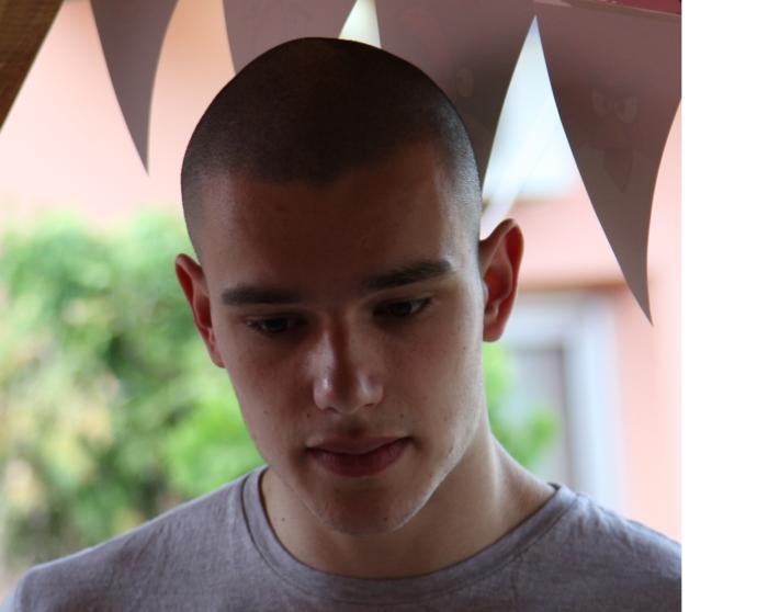 Rate this guy's looks and guess his ethnicity/ancestry?