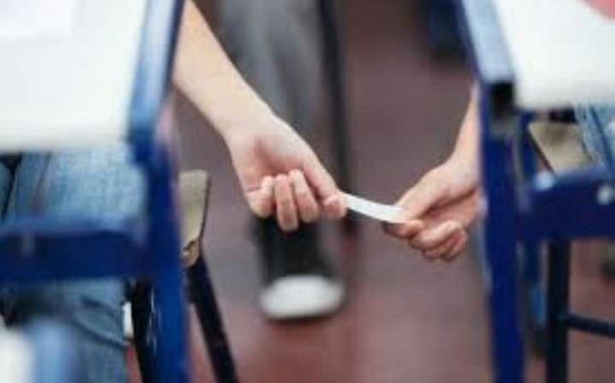 Did/Do You Pass Notes In School?