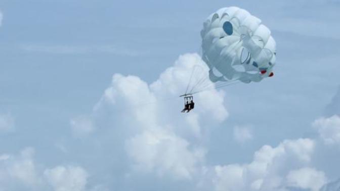 Would you like to go parasailing?