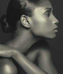 Does a self sufficient woman intimidate a man?