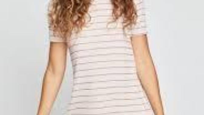 I have a step daughter who is 14 she wants me to help her pic her outfit for her first date should it be casual? Or sexy?