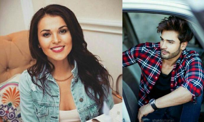 Who look better indian guy or west Asian girl?