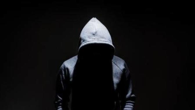 Does a person wearing a hoodie scares you?