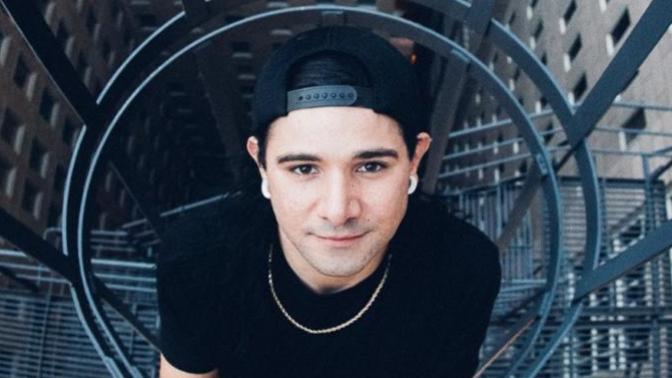 Do you find Skrillex attractive?