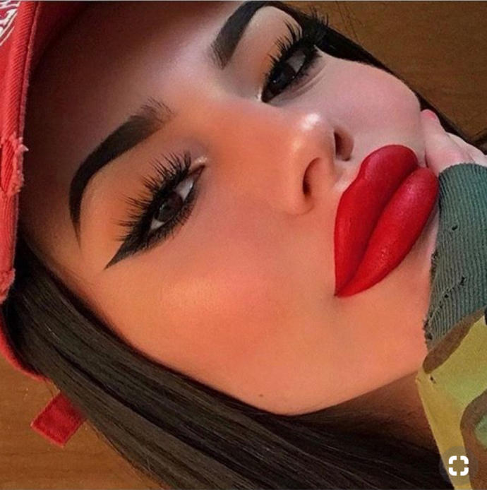 Girls, Which red lip look ?