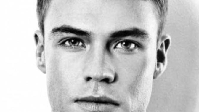 Short, medium, or long hair on a man, what style is sexiest and most ideal of the male sex?