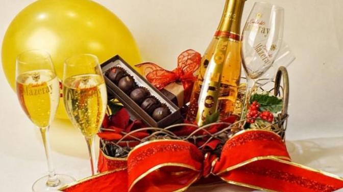 Suggestions for New Year's Eve gifts?