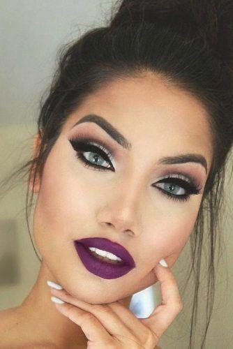 Do you like purple lipstick?
