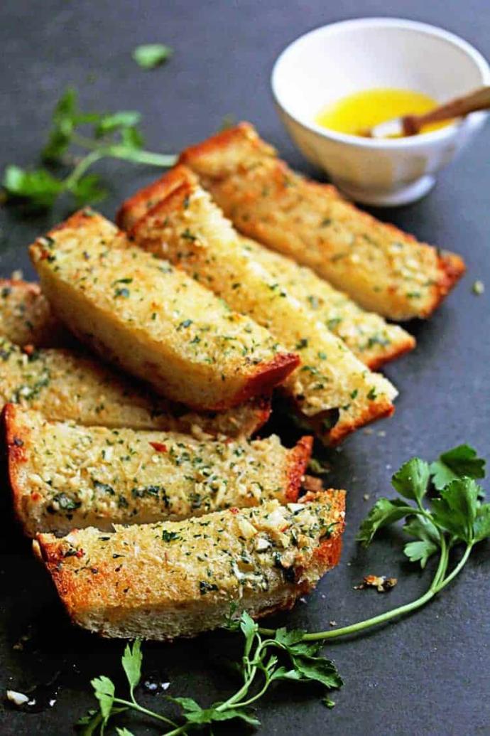 Do you like garlic bread?