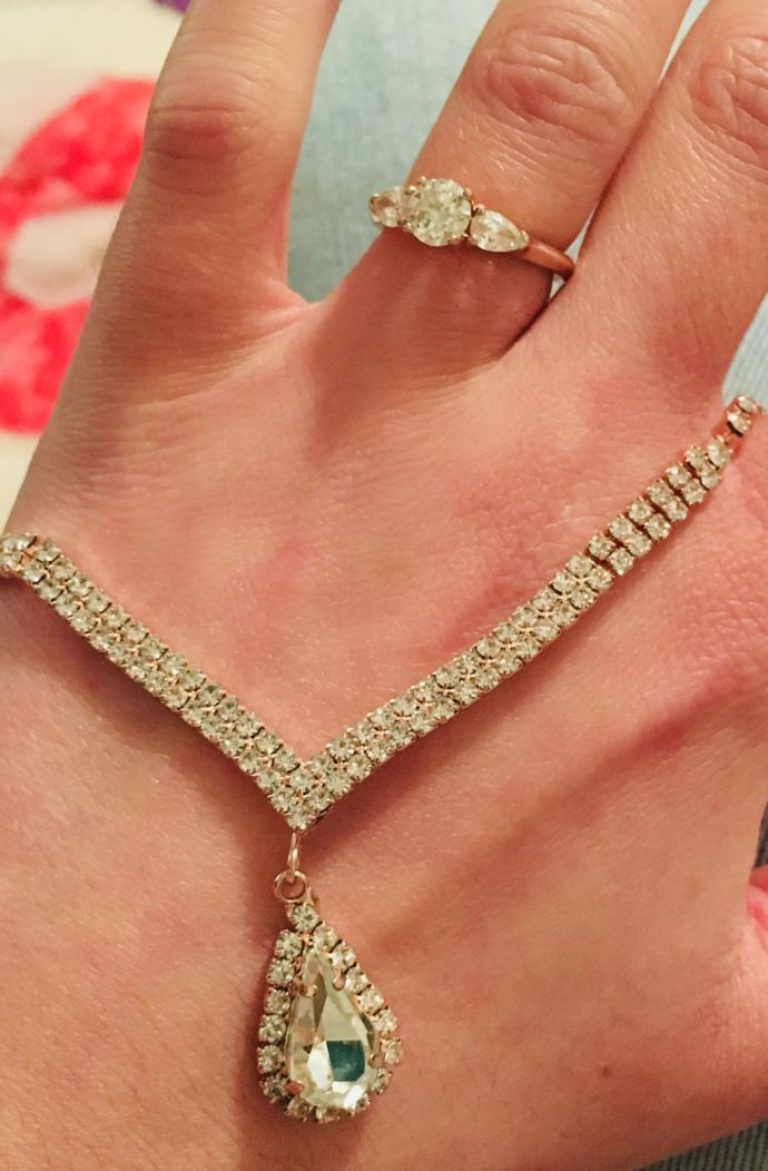 Which earrings to go with my necklace for my wedding?