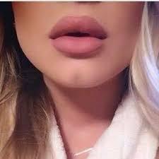 Do you prefer big/full looking lips or small lips??