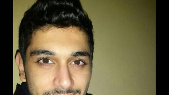 Girls, my friends always say that this guy looks like zayn malik and I don't see that big resemblance What do you think?