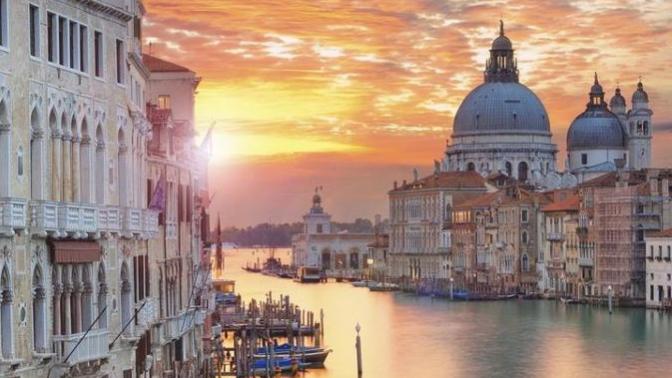 The city/nation of love and romance? Which is it really? Why?