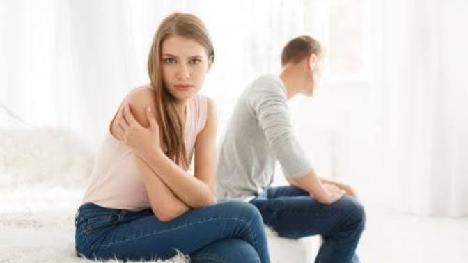 My boyfriend is mad because I lied to him.. help?