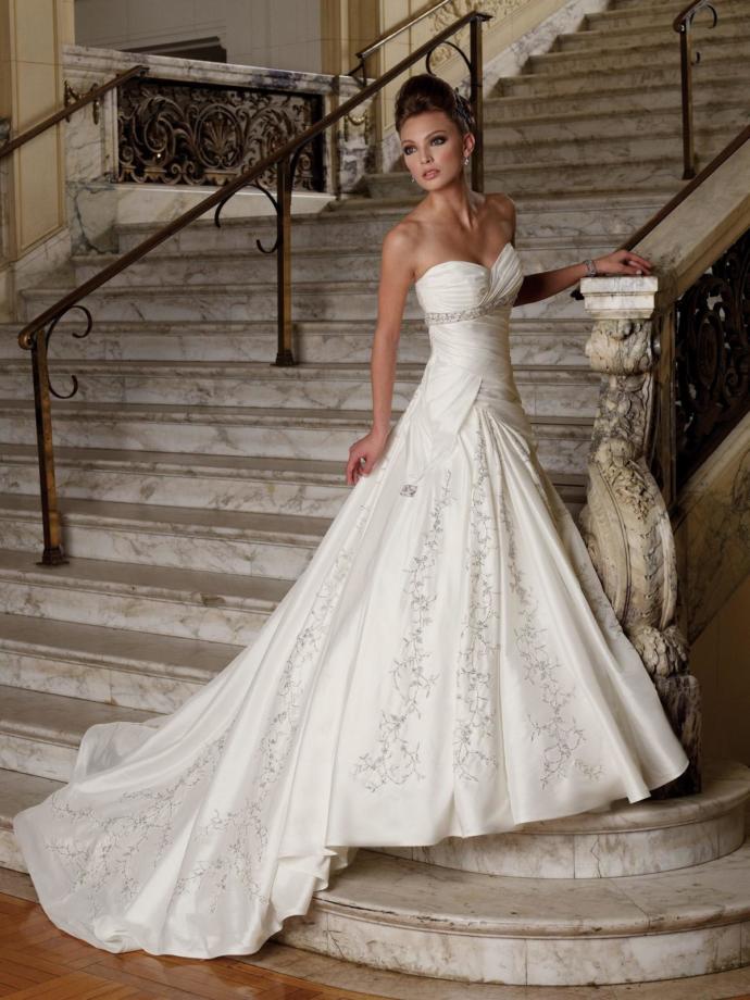 Which Wedding dress do u prefer?