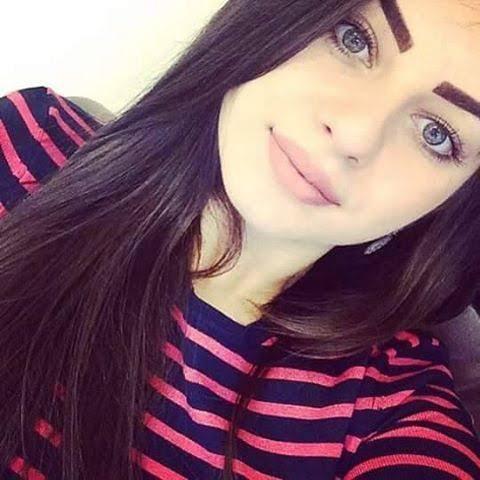 Is miss algeria pretty when you consider the other pretty girls of the same country?
