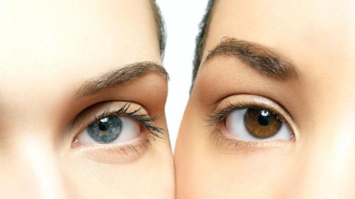 Guys, what’s your preference? Brown eyes or blue eyes?
