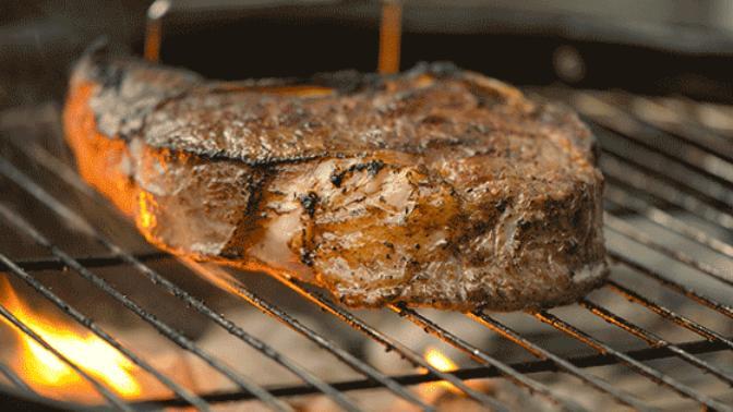 Does anyone here like their steak rare?