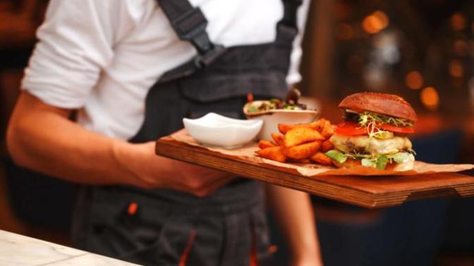 Do you think restaurant staff "messes" with patrons' food sometimes?