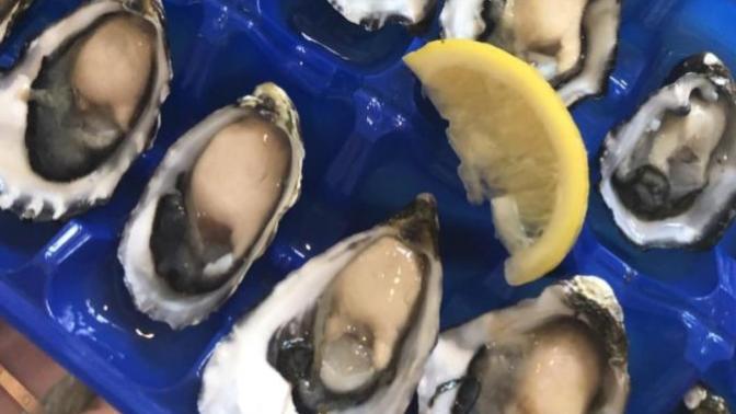 Raw oysters? Yes or no?