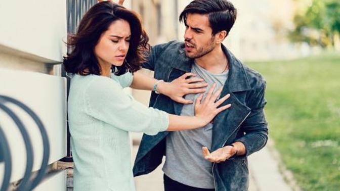 What red flags do you look out for when you start dating someone?