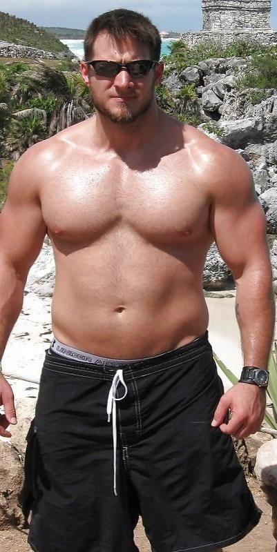 Girls, what body type do you find the most attractive of those (ignore the faces, just the body)?