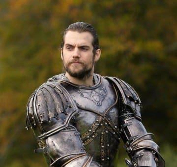 Who is more handsome? Henry Cavill or Jason Momoa?