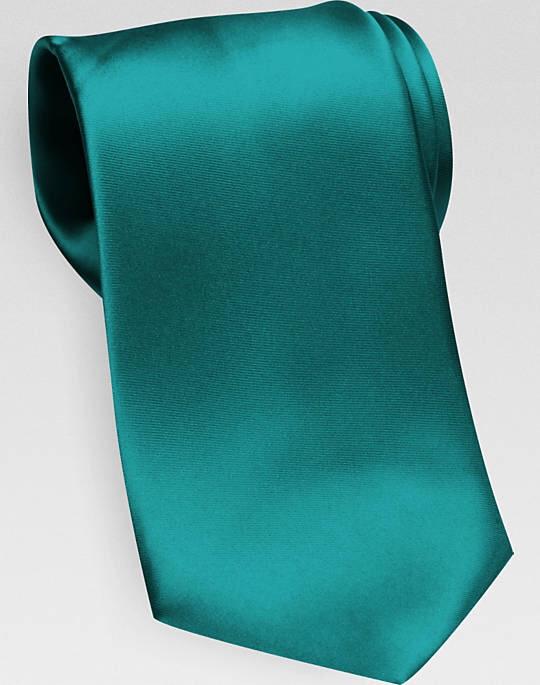 What should we wear with a suit?