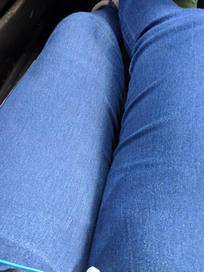 Why do guys prefer thin girls rather than thick/fit girls?